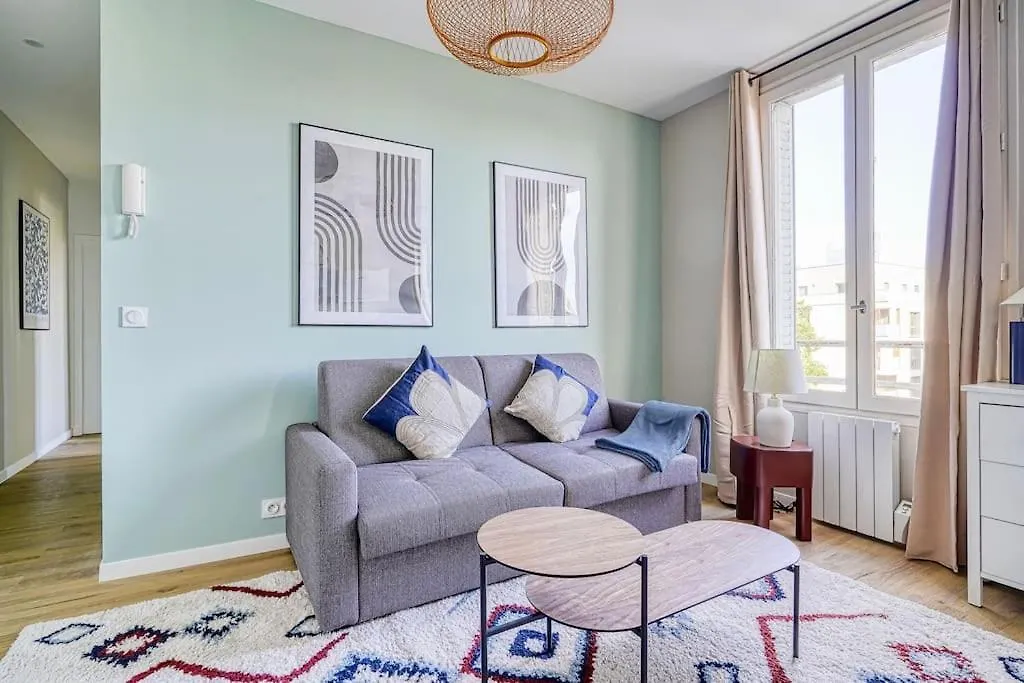 Apartment Appartement Proche Porte De Choisy Ivry-sur-Seine